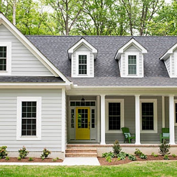 How to Choose the Right Siding, Roofing, and Windows for Your Home