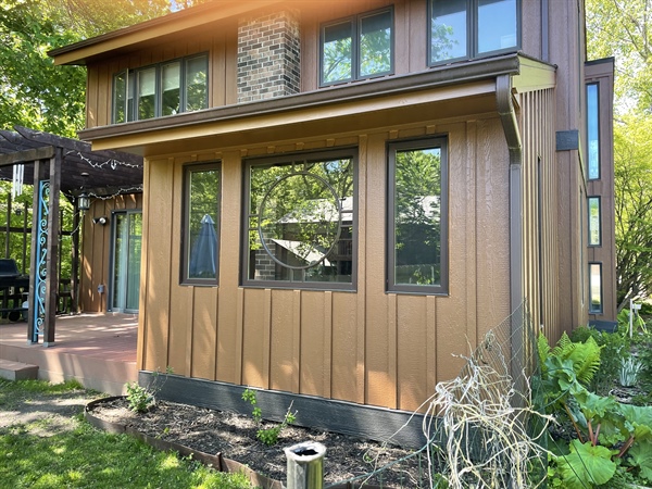 Best Wood Types for Channel Rustic Siding in Cold Climates